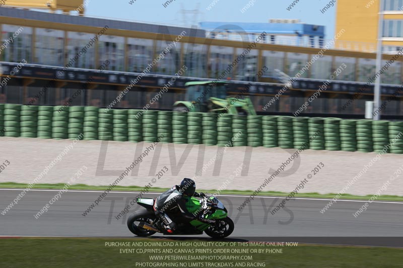 may 2013;motorbikes;no limits;peter wileman photography;portugal;trackday digital images;valencia