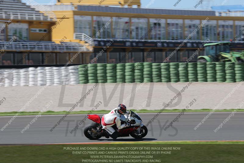 may 2013;motorbikes;no limits;peter wileman photography;portugal;trackday digital images;valencia