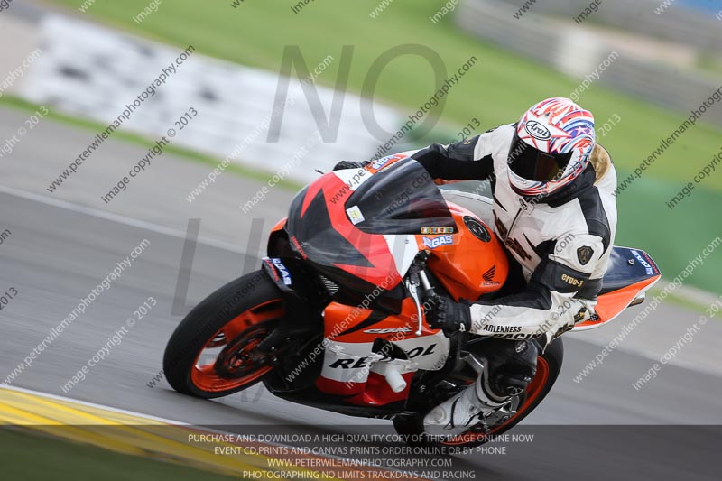 may 2013;motorbikes;no limits;peter wileman photography;portugal;trackday digital images;valencia