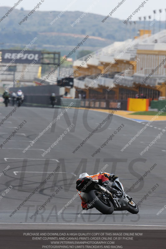 may 2013;motorbikes;no limits;peter wileman photography;portugal;trackday digital images;valencia