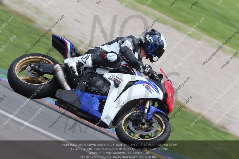 may 2013;motorbikes;no limits;peter wileman photography;portugal;trackday digital images;valencia