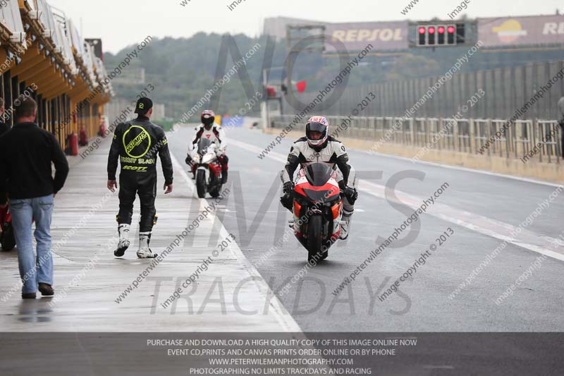 may 2013;motorbikes;no limits;peter wileman photography;portugal;trackday digital images;valencia