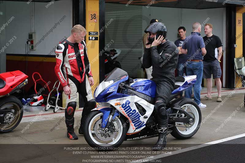 may 2013;motorbikes;no limits;peter wileman photography;portugal;trackday digital images;valencia