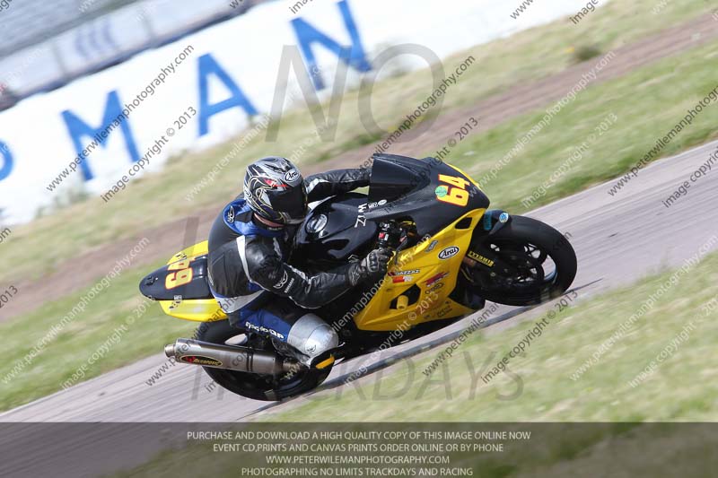 Rockingham no limits trackday;enduro digital images;event digital images;eventdigitalimages;no limits trackdays;peter wileman photography;racing digital images;rockingham raceway northamptonshire;rockingham trackday photographs;trackday digital images;trackday photos