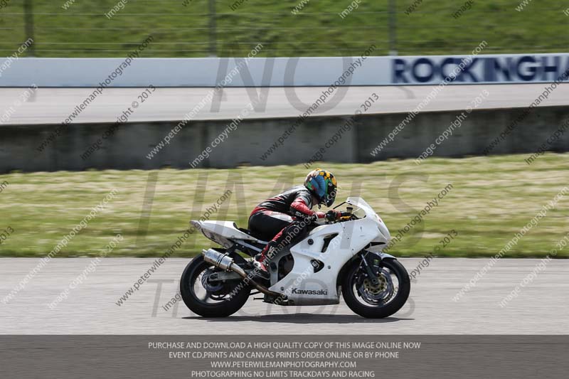 Rockingham no limits trackday;enduro digital images;event digital images;eventdigitalimages;no limits trackdays;peter wileman photography;racing digital images;rockingham raceway northamptonshire;rockingham trackday photographs;trackday digital images;trackday photos