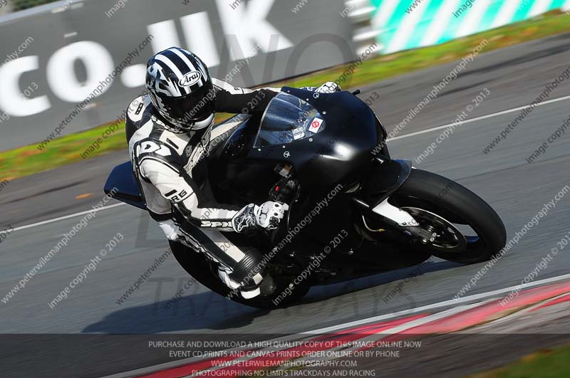 enduro digital images;event digital images;eventdigitalimages;no limits trackdays;oulton no limits trackday;oulton park cheshire;oulton trackday photographs;peter wileman photography;racing digital images;trackday digital images;trackday photos