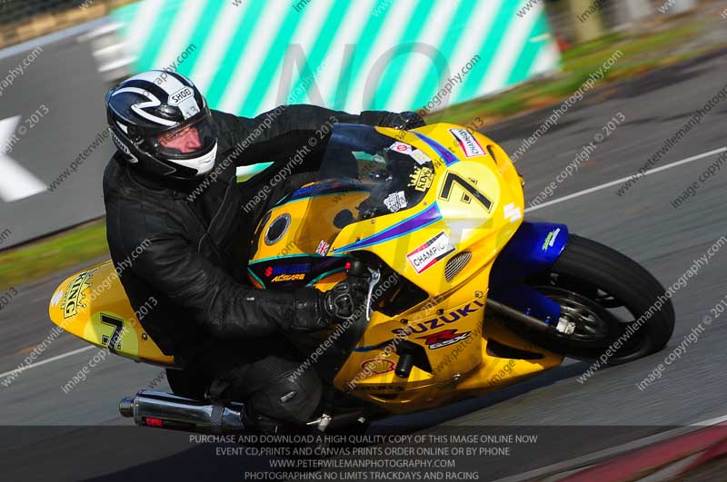 enduro digital images;event digital images;eventdigitalimages;no limits trackdays;oulton no limits trackday;oulton park cheshire;oulton trackday photographs;peter wileman photography;racing digital images;trackday digital images;trackday photos