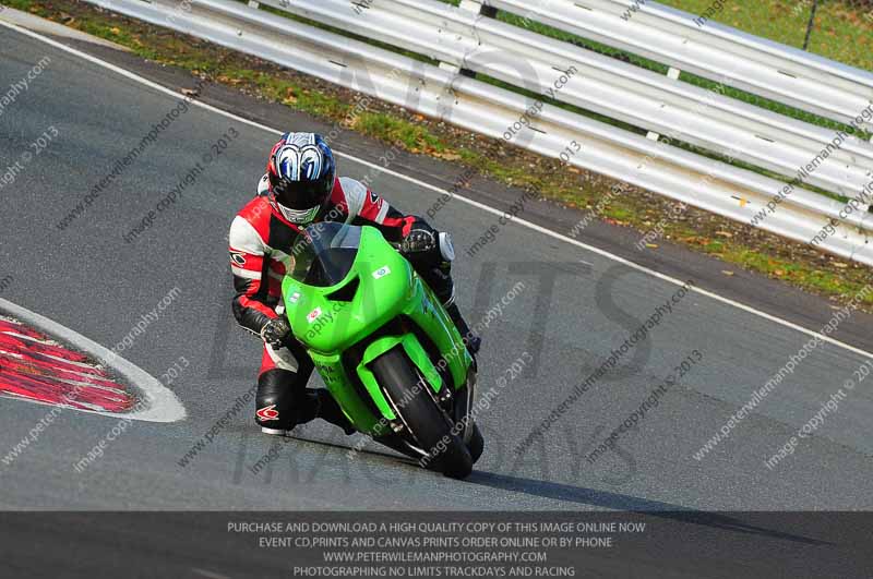 enduro digital images;event digital images;eventdigitalimages;no limits trackdays;oulton no limits trackday;oulton park cheshire;oulton trackday photographs;peter wileman photography;racing digital images;trackday digital images;trackday photos