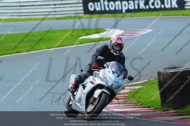 enduro digital images;event digital images;eventdigitalimages;no limits trackdays;oulton no limits trackday;oulton park cheshire;oulton trackday photographs;peter wileman photography;racing digital images;trackday digital images;trackday photos