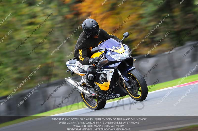 enduro digital images;event digital images;eventdigitalimages;no limits trackdays;oulton no limits trackday;oulton park cheshire;oulton trackday photographs;peter wileman photography;racing digital images;trackday digital images;trackday photos