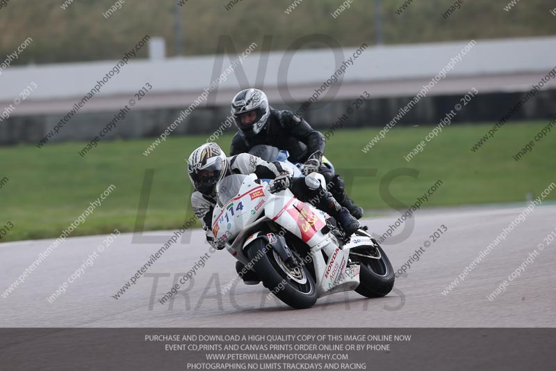 Rockingham no limits trackday;enduro digital images;event digital images;eventdigitalimages;no limits trackdays;peter wileman photography;racing digital images;rockingham raceway northamptonshire;rockingham trackday photographs;trackday digital images;trackday photos