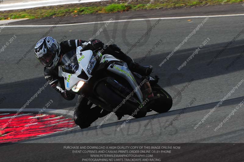 enduro digital images;event digital images;eventdigitalimages;no limits trackdays;oulton no limits trackday;oulton park cheshire;oulton trackday photographs;peter wileman photography;racing digital images;trackday digital images;trackday photos