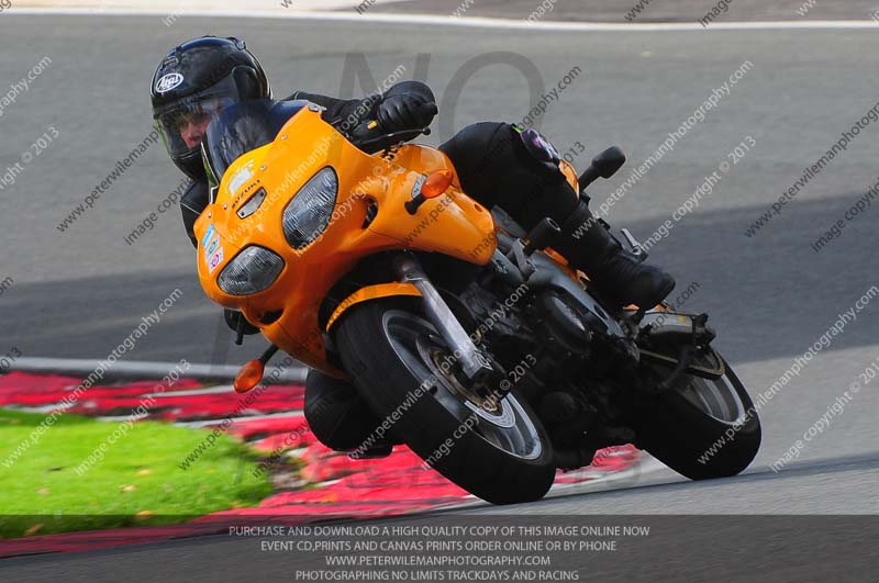 enduro digital images;event digital images;eventdigitalimages;no limits trackdays;oulton no limits trackday;oulton park cheshire;oulton trackday photographs;peter wileman photography;racing digital images;trackday digital images;trackday photos