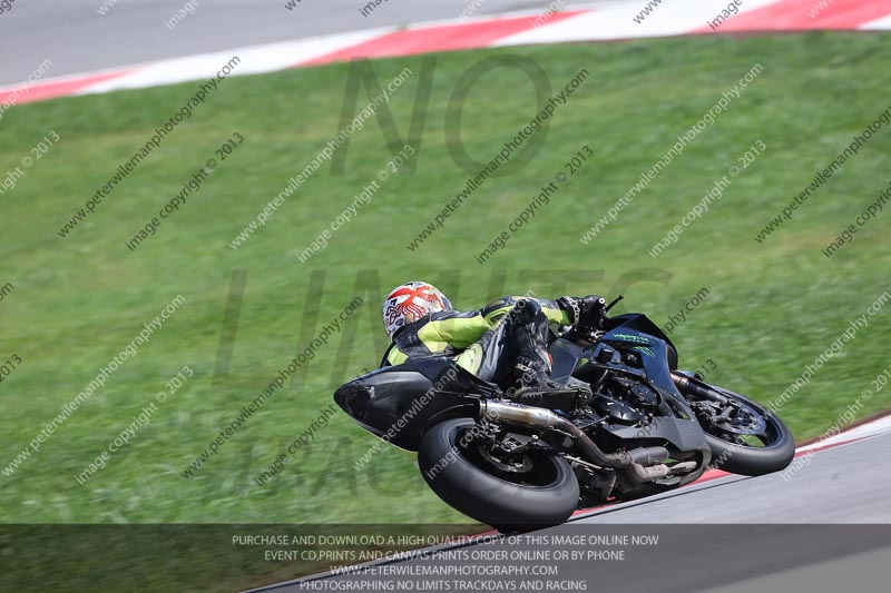 motorbikes;no limits;october 2013;peter wileman photography;portimao;portugal;trackday digital images