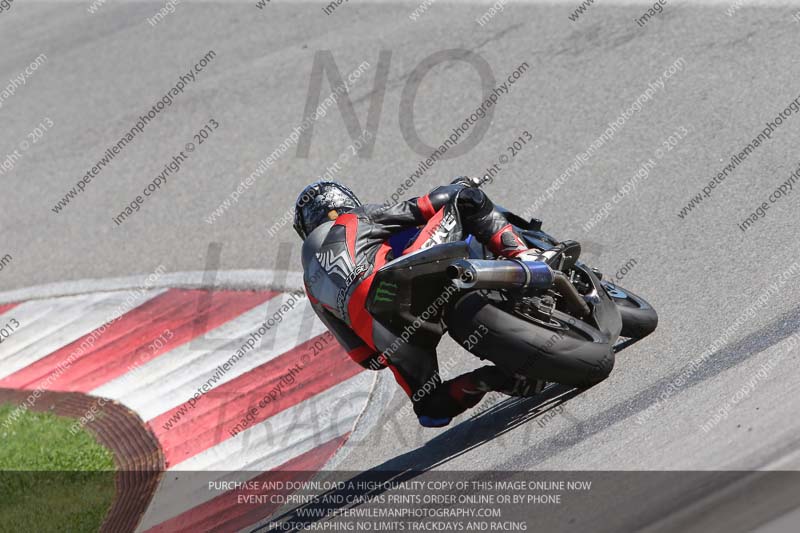 motorbikes;no limits;october 2013;peter wileman photography;portimao;portugal;trackday digital images