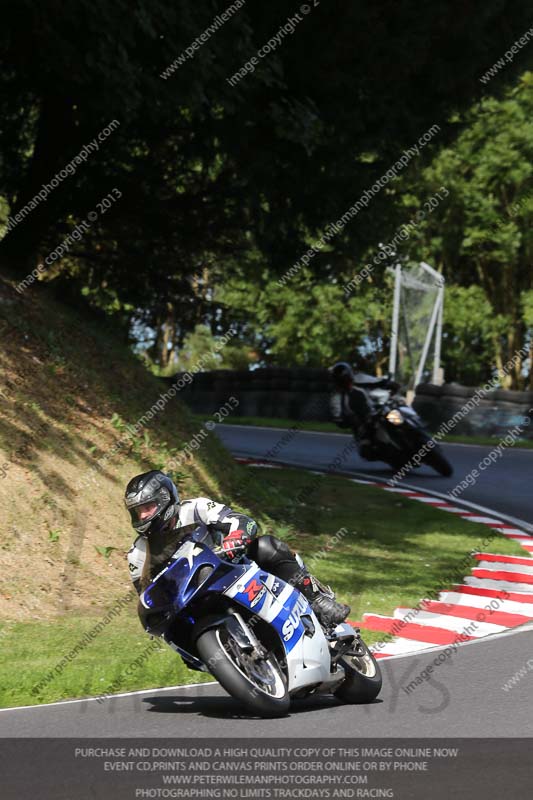 cadwell no limits trackday;cadwell park;cadwell park photographs;cadwell trackday photographs;enduro digital images;event digital images;eventdigitalimages;no limits trackdays;peter wileman photography;racing digital images;trackday digital images;trackday photos