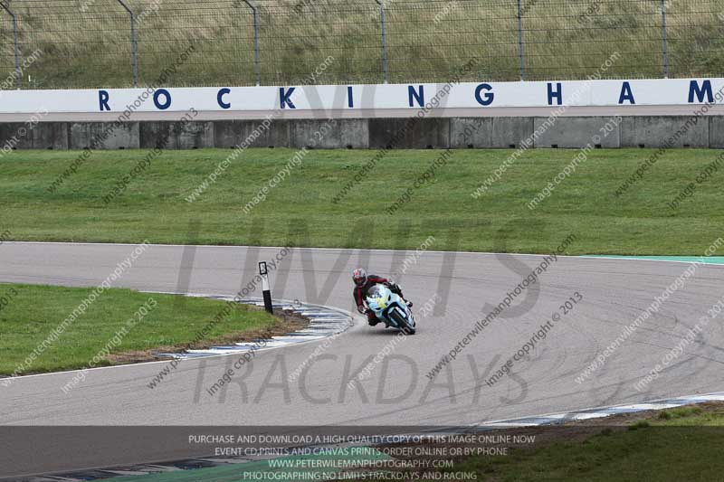 Rockingham no limits trackday;enduro digital images;event digital images;eventdigitalimages;no limits trackdays;peter wileman photography;racing digital images;rockingham raceway northamptonshire;rockingham trackday photographs;trackday digital images;trackday photos