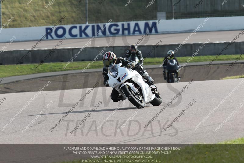 Rockingham no limits trackday;enduro digital images;event digital images;eventdigitalimages;no limits trackdays;peter wileman photography;racing digital images;rockingham raceway northamptonshire;rockingham trackday photographs;trackday digital images;trackday photos