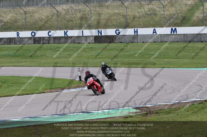 Rockingham no limits trackday;enduro digital images;event digital images;eventdigitalimages;no limits trackdays;peter wileman photography;racing digital images;rockingham raceway northamptonshire;rockingham trackday photographs;trackday digital images;trackday photos