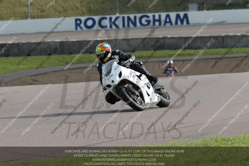 Rockingham no limits trackday;enduro digital images;event digital images;eventdigitalimages;no limits trackdays;peter wileman photography;racing digital images;rockingham raceway northamptonshire;rockingham trackday photographs;trackday digital images;trackday photos