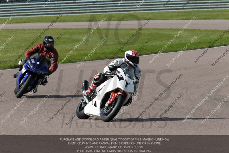 Rockingham no limits trackday;enduro digital images;event digital images;eventdigitalimages;no limits trackdays;peter wileman photography;racing digital images;rockingham raceway northamptonshire;rockingham trackday photographs;trackday digital images;trackday photos