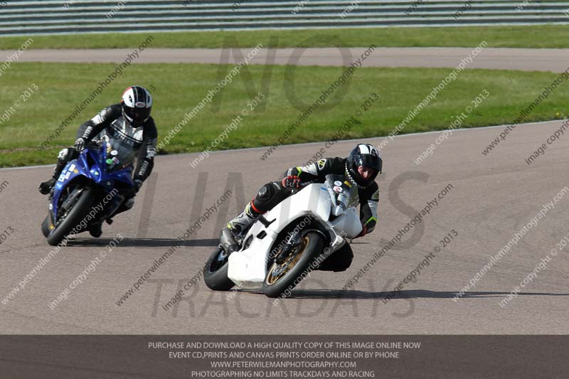 Rockingham no limits trackday;enduro digital images;event digital images;eventdigitalimages;no limits trackdays;peter wileman photography;racing digital images;rockingham raceway northamptonshire;rockingham trackday photographs;trackday digital images;trackday photos