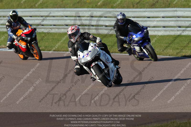 Rockingham no limits trackday;enduro digital images;event digital images;eventdigitalimages;no limits trackdays;peter wileman photography;racing digital images;rockingham raceway northamptonshire;rockingham trackday photographs;trackday digital images;trackday photos