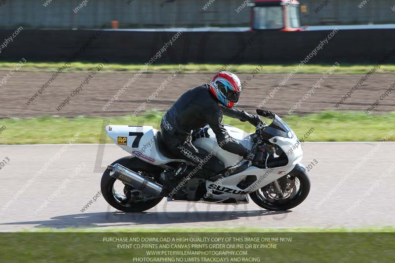 Rockingham no limits trackday;enduro digital images;event digital images;eventdigitalimages;no limits trackdays;peter wileman photography;racing digital images;rockingham raceway northamptonshire;rockingham trackday photographs;trackday digital images;trackday photos