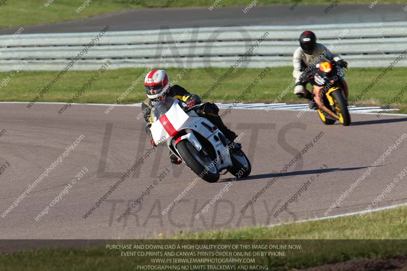 Rockingham no limits trackday;enduro digital images;event digital images;eventdigitalimages;no limits trackdays;peter wileman photography;racing digital images;rockingham raceway northamptonshire;rockingham trackday photographs;trackday digital images;trackday photos