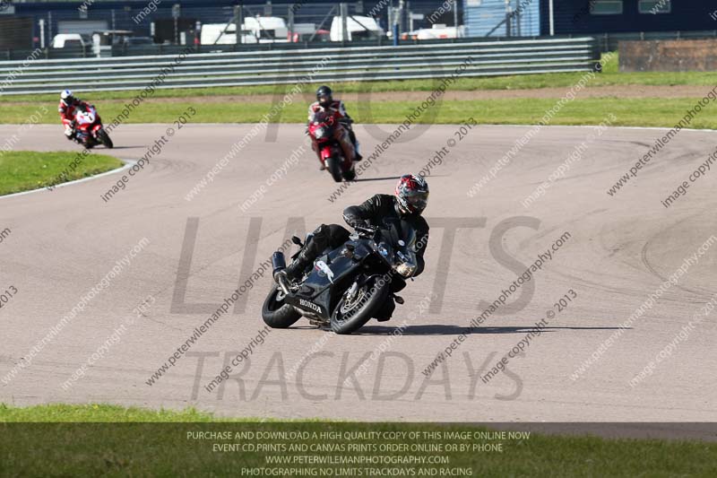 Rockingham no limits trackday;enduro digital images;event digital images;eventdigitalimages;no limits trackdays;peter wileman photography;racing digital images;rockingham raceway northamptonshire;rockingham trackday photographs;trackday digital images;trackday photos