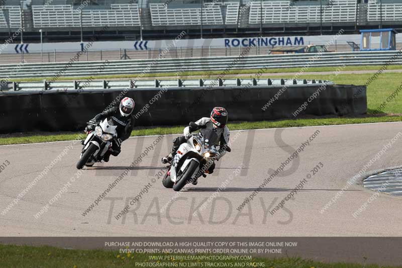 Rockingham no limits trackday;enduro digital images;event digital images;eventdigitalimages;no limits trackdays;peter wileman photography;racing digital images;rockingham raceway northamptonshire;rockingham trackday photographs;trackday digital images;trackday photos