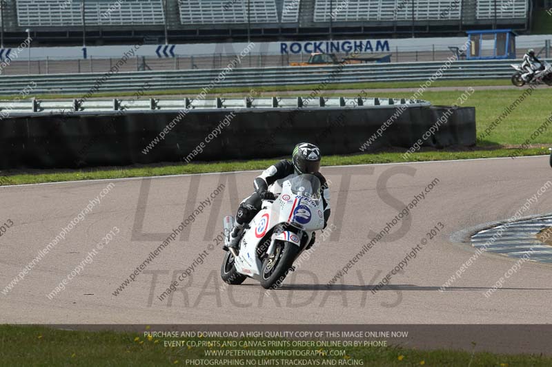 Rockingham no limits trackday;enduro digital images;event digital images;eventdigitalimages;no limits trackdays;peter wileman photography;racing digital images;rockingham raceway northamptonshire;rockingham trackday photographs;trackday digital images;trackday photos