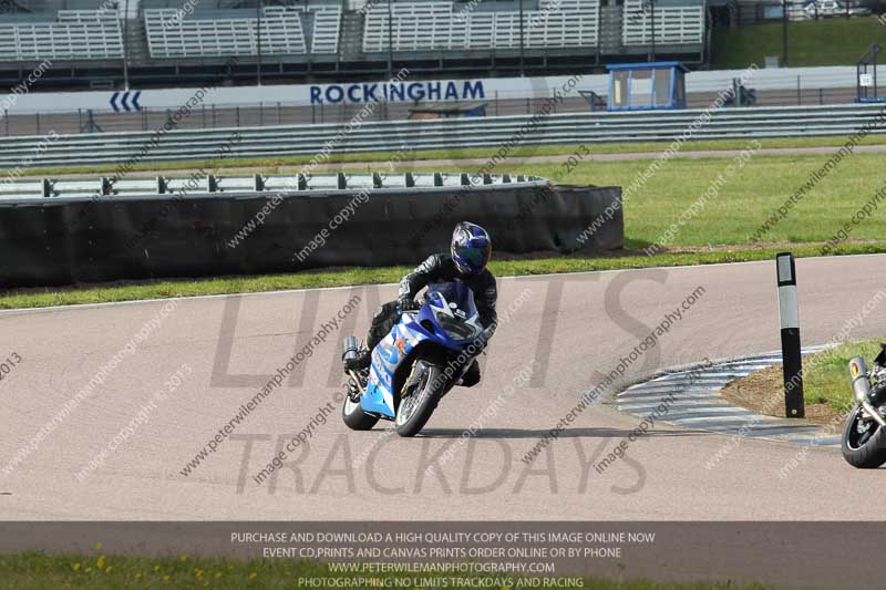 Rockingham no limits trackday;enduro digital images;event digital images;eventdigitalimages;no limits trackdays;peter wileman photography;racing digital images;rockingham raceway northamptonshire;rockingham trackday photographs;trackday digital images;trackday photos