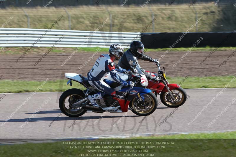 Rockingham no limits trackday;enduro digital images;event digital images;eventdigitalimages;no limits trackdays;peter wileman photography;racing digital images;rockingham raceway northamptonshire;rockingham trackday photographs;trackday digital images;trackday photos