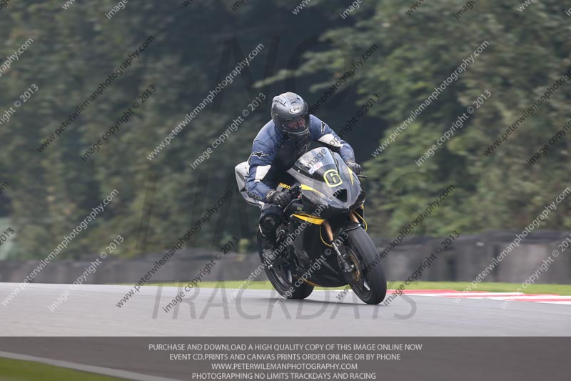 enduro digital images;event digital images;eventdigitalimages;no limits trackdays;oulton no limits trackday;oulton park cheshire;oulton trackday photographs;peter wileman photography;racing digital images;trackday digital images;trackday photos