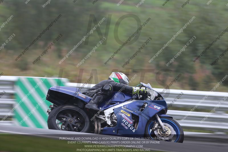 enduro digital images;event digital images;eventdigitalimages;no limits trackdays;oulton no limits trackday;oulton park cheshire;oulton trackday photographs;peter wileman photography;racing digital images;trackday digital images;trackday photos