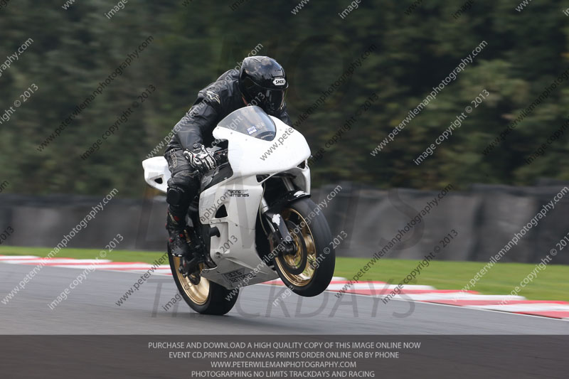 enduro digital images;event digital images;eventdigitalimages;no limits trackdays;oulton no limits trackday;oulton park cheshire;oulton trackday photographs;peter wileman photography;racing digital images;trackday digital images;trackday photos