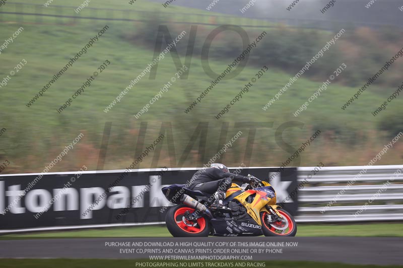 enduro digital images;event digital images;eventdigitalimages;no limits trackdays;oulton no limits trackday;oulton park cheshire;oulton trackday photographs;peter wileman photography;racing digital images;trackday digital images;trackday photos