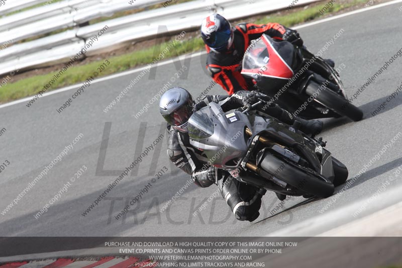 enduro digital images;event digital images;eventdigitalimages;no limits trackdays;oulton no limits trackday;oulton park cheshire;oulton trackday photographs;peter wileman photography;racing digital images;trackday digital images;trackday photos