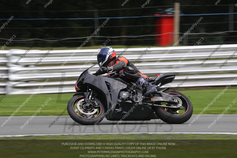 enduro digital images;event digital images;eventdigitalimages;no limits trackdays;oulton no limits trackday;oulton park cheshire;oulton trackday photographs;peter wileman photography;racing digital images;trackday digital images;trackday photos