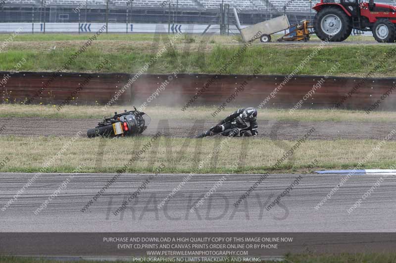 Rockingham no limits trackday;enduro digital images;event digital images;eventdigitalimages;no limits trackdays;peter wileman photography;racing digital images;rockingham raceway northamptonshire;rockingham trackday photographs;trackday digital images;trackday photos