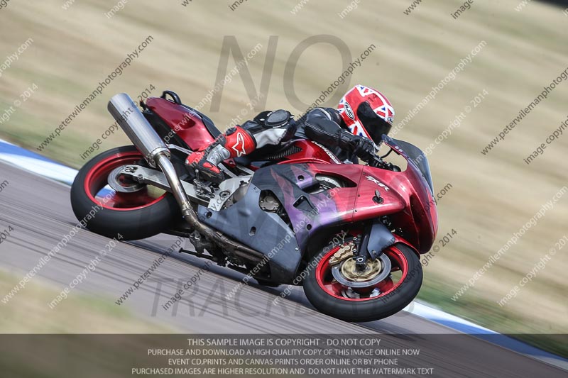 Rockingham no limits trackday;enduro digital images;event digital images;eventdigitalimages;no limits trackdays;peter wileman photography;racing digital images;rockingham raceway northamptonshire;rockingham trackday photographs;trackday digital images;trackday photos