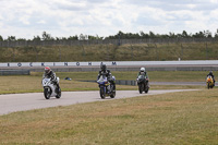 Rockingham-no-limits-trackday;enduro-digital-images;event-digital-images;eventdigitalimages;no-limits-trackdays;peter-wileman-photography;racing-digital-images;rockingham-raceway-northamptonshire;rockingham-trackday-photographs;trackday-digital-images;trackday-photos