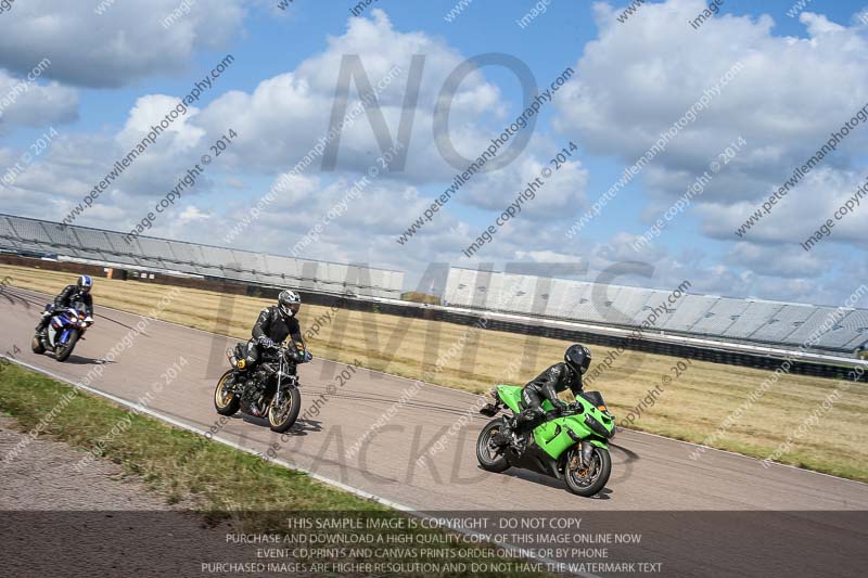 Rockingham no limits trackday;enduro digital images;event digital images;eventdigitalimages;no limits trackdays;peter wileman photography;racing digital images;rockingham raceway northamptonshire;rockingham trackday photographs;trackday digital images;trackday photos