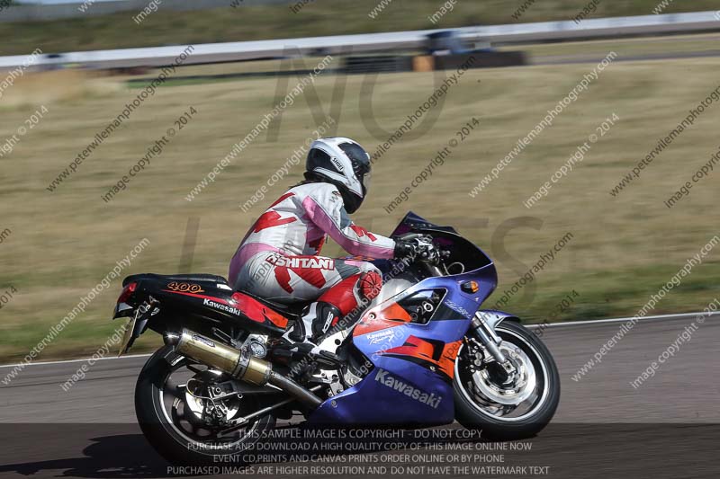 Rockingham no limits trackday;enduro digital images;event digital images;eventdigitalimages;no limits trackdays;peter wileman photography;racing digital images;rockingham raceway northamptonshire;rockingham trackday photographs;trackday digital images;trackday photos