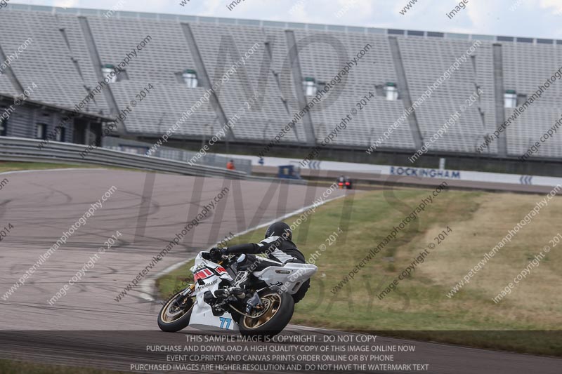 Rockingham no limits trackday;enduro digital images;event digital images;eventdigitalimages;no limits trackdays;peter wileman photography;racing digital images;rockingham raceway northamptonshire;rockingham trackday photographs;trackday digital images;trackday photos