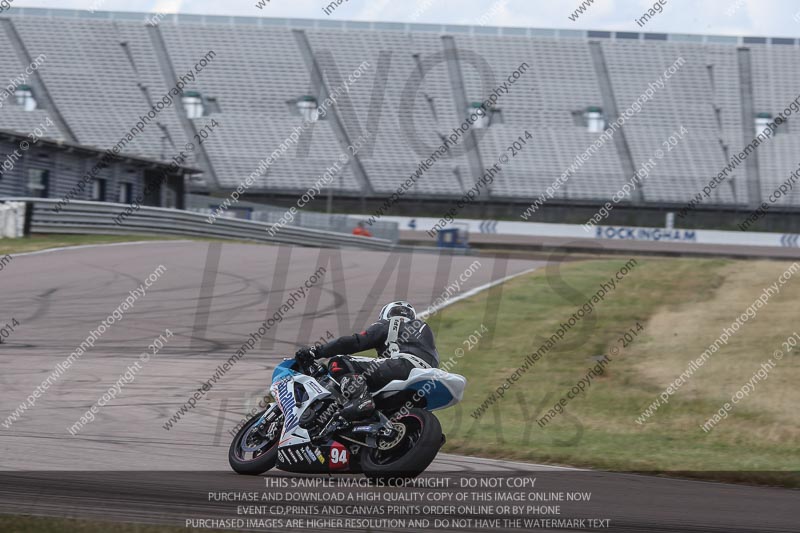 Rockingham no limits trackday;enduro digital images;event digital images;eventdigitalimages;no limits trackdays;peter wileman photography;racing digital images;rockingham raceway northamptonshire;rockingham trackday photographs;trackday digital images;trackday photos