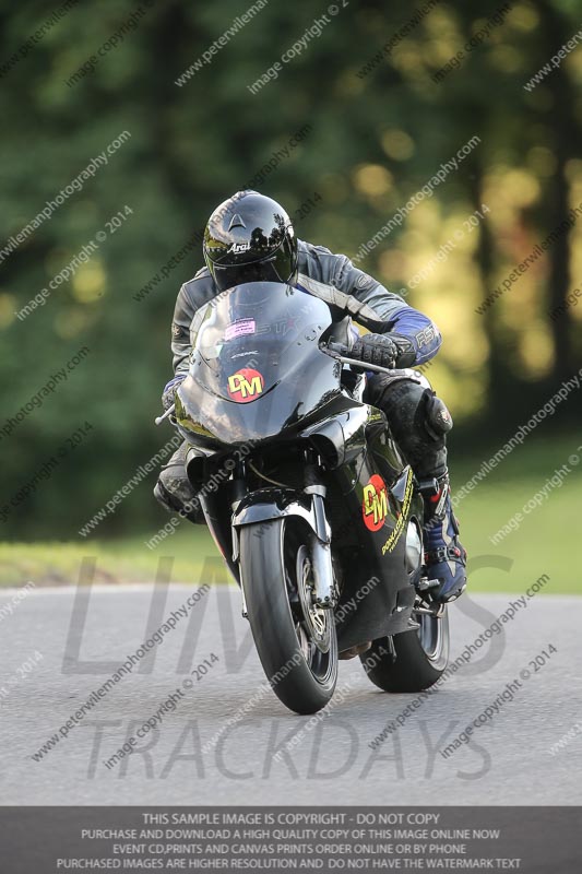 cadwell no limits trackday;cadwell park;cadwell park photographs;cadwell trackday photographs;enduro digital images;event digital images;eventdigitalimages;no limits trackdays;peter wileman photography;racing digital images;trackday digital images;trackday photos