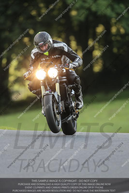 cadwell no limits trackday;cadwell park;cadwell park photographs;cadwell trackday photographs;enduro digital images;event digital images;eventdigitalimages;no limits trackdays;peter wileman photography;racing digital images;trackday digital images;trackday photos