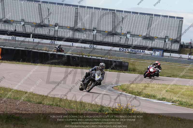 Rockingham no limits trackday;enduro digital images;event digital images;eventdigitalimages;no limits trackdays;peter wileman photography;racing digital images;rockingham raceway northamptonshire;rockingham trackday photographs;trackday digital images;trackday photos